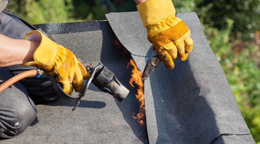 Professional gutter cleaning in Bogue Chitto, MS
